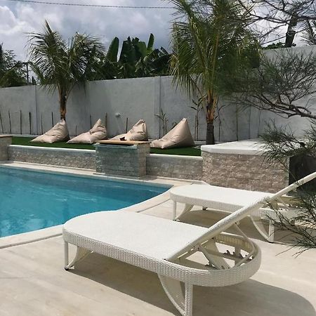 Kelapa Surf Villa Pulukan Zewnętrze zdjęcie