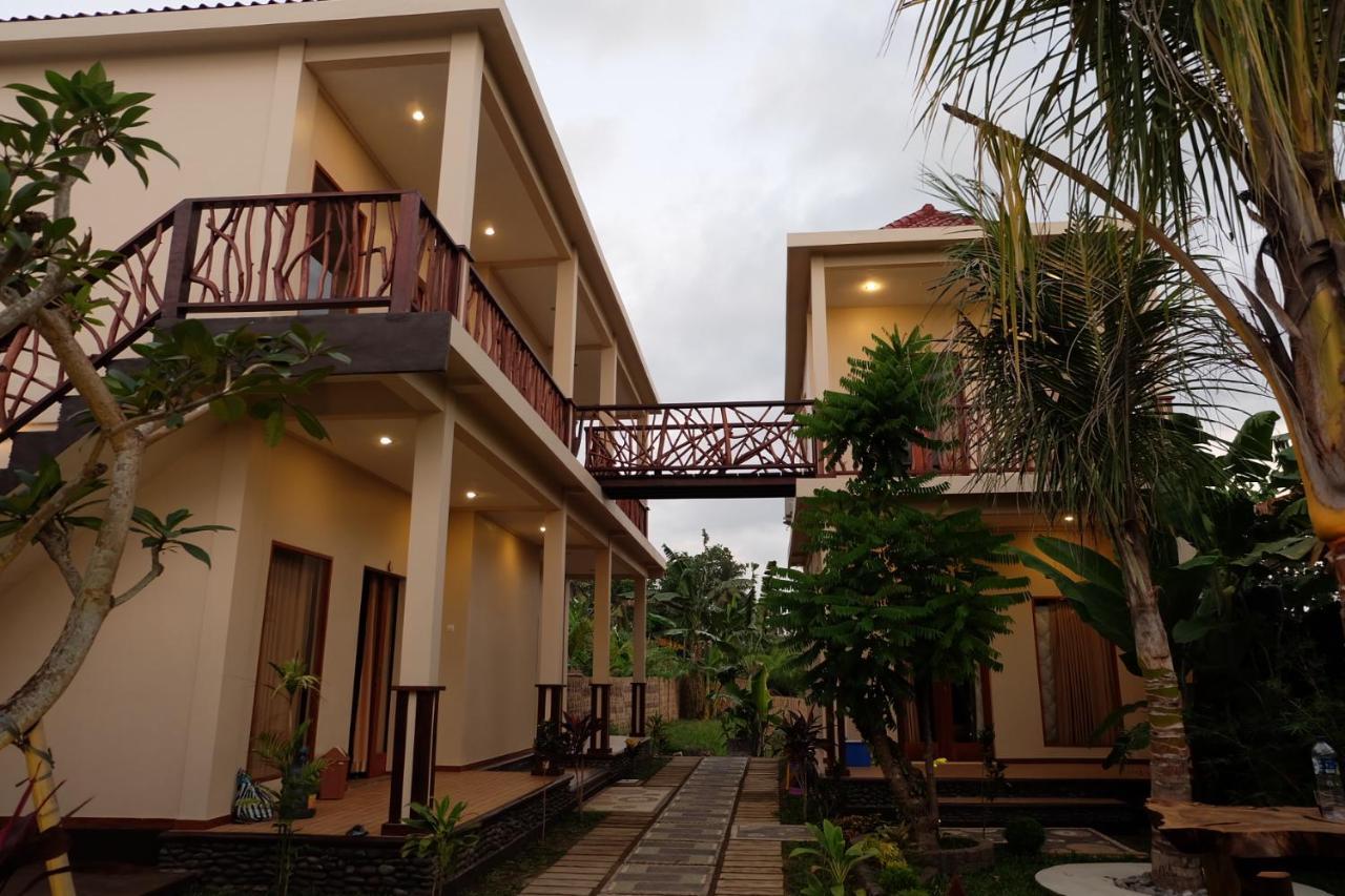 Kelapa Surf Villa Pulukan Zewnętrze zdjęcie